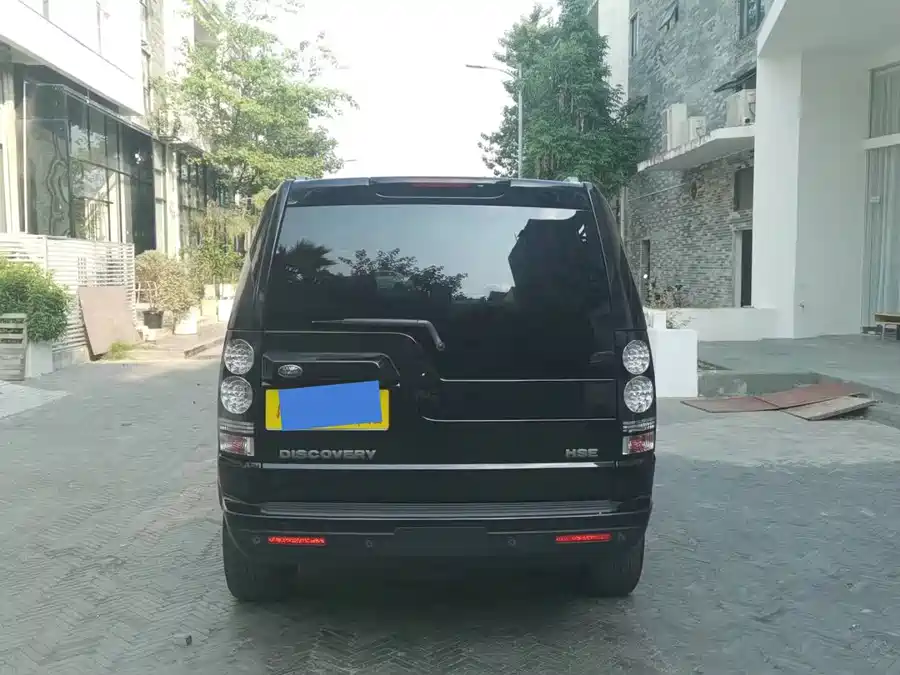 Land Rover finds