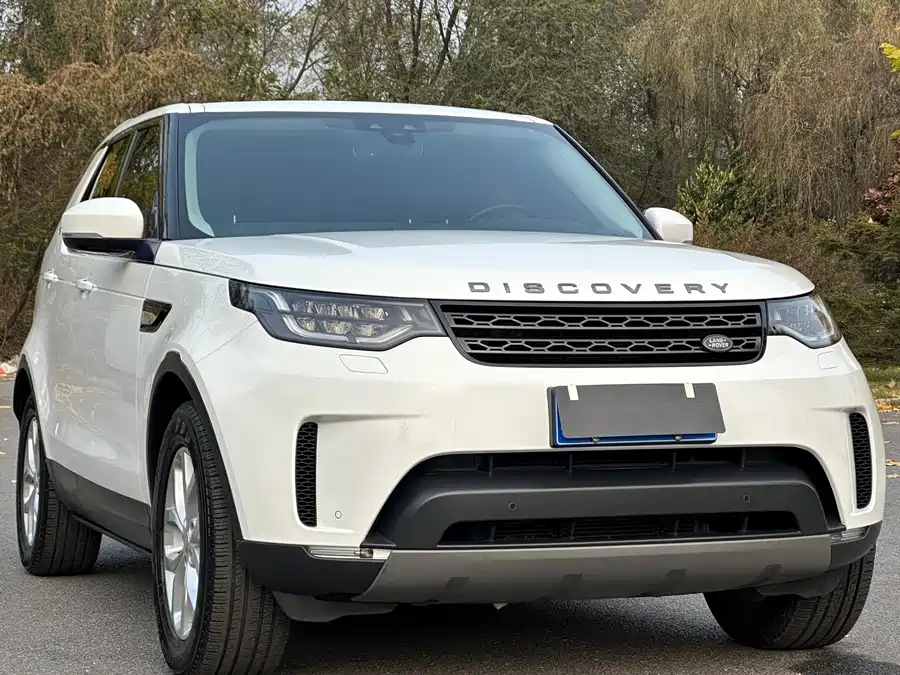 Land Rover finds