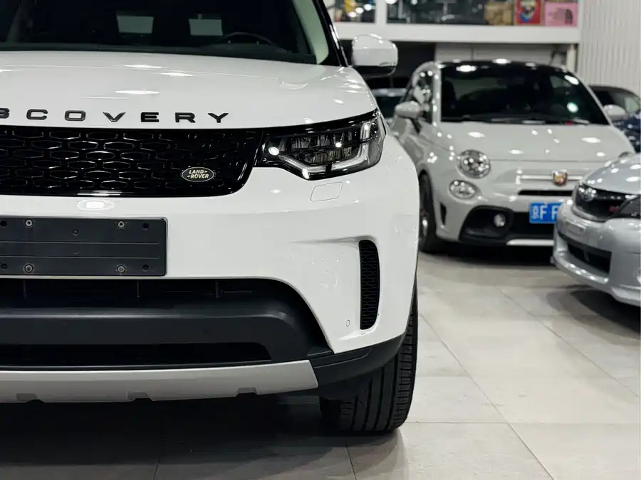 Land Rover finds