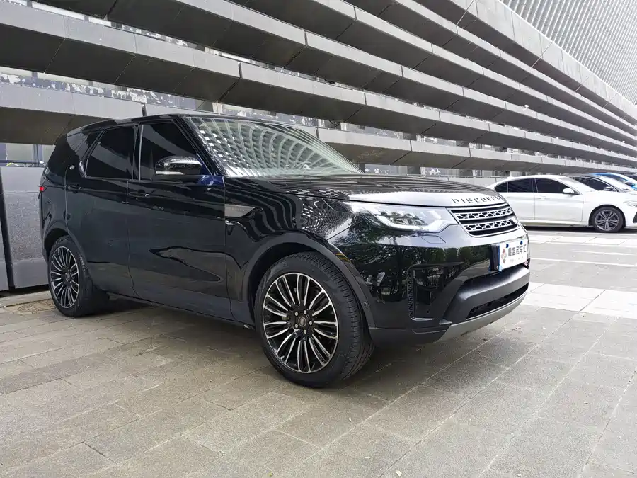 Land Rover finds