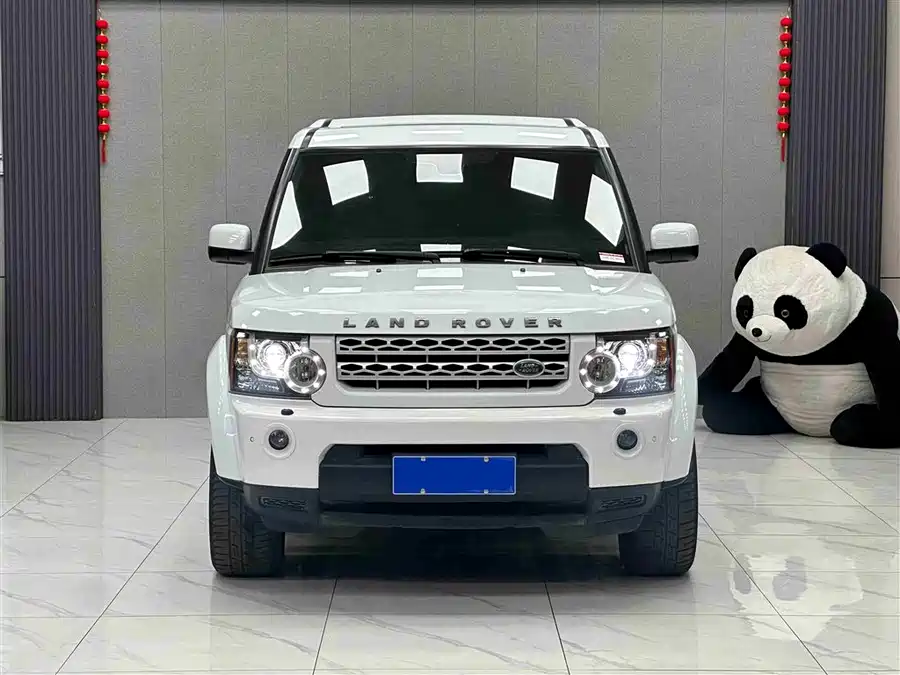 Land Rover finds