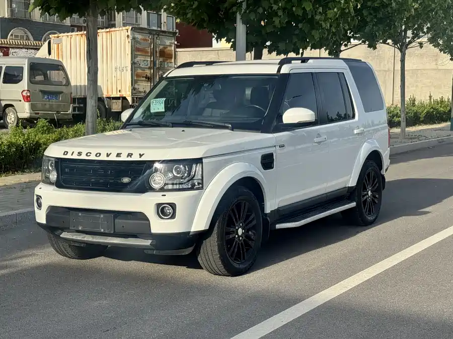 Land Rover finds