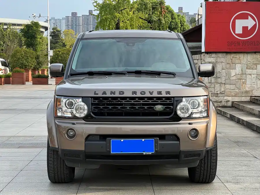 Land Rover finds