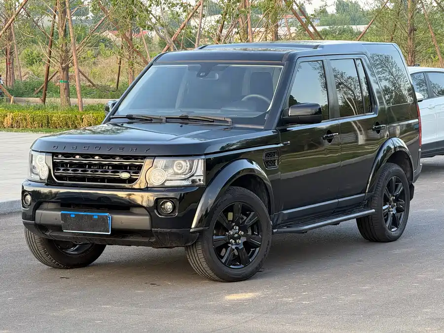 Land Rover finds