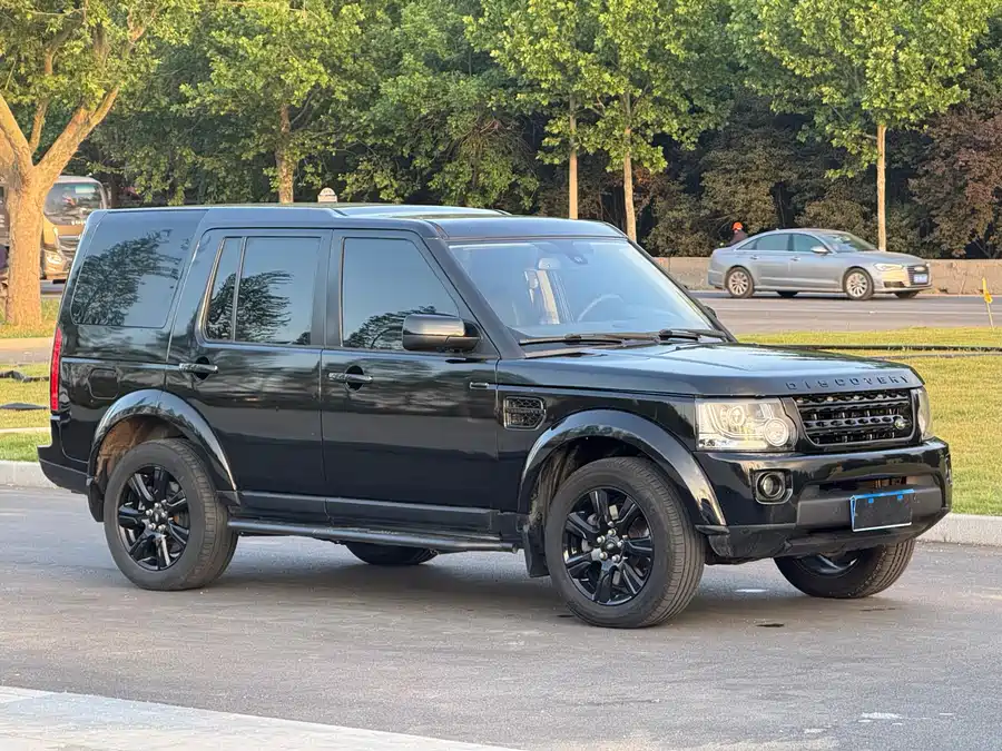 Land Rover finds