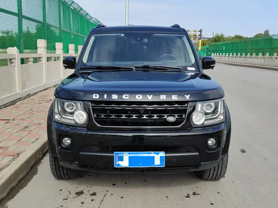 Land Rover finds