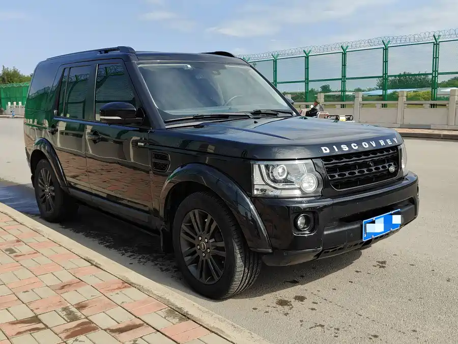 Land Rover finds