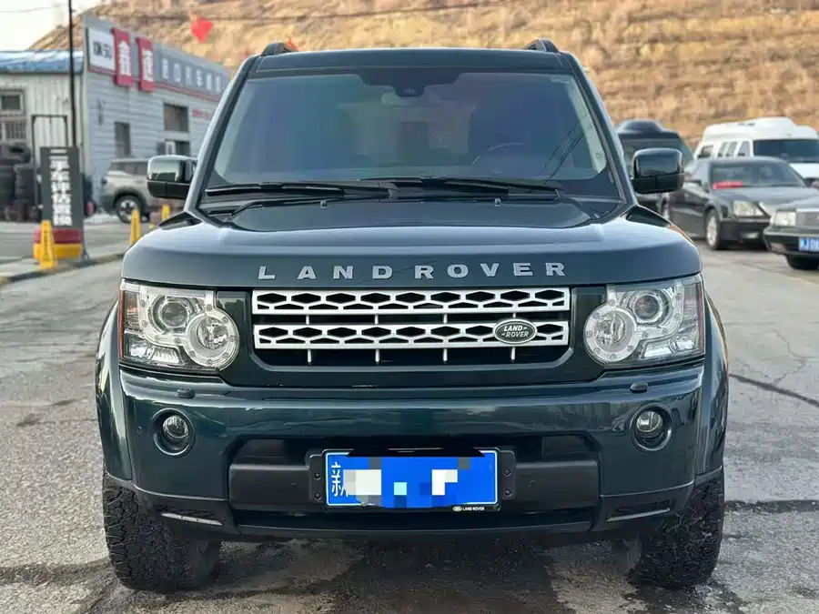 Land Rover finds