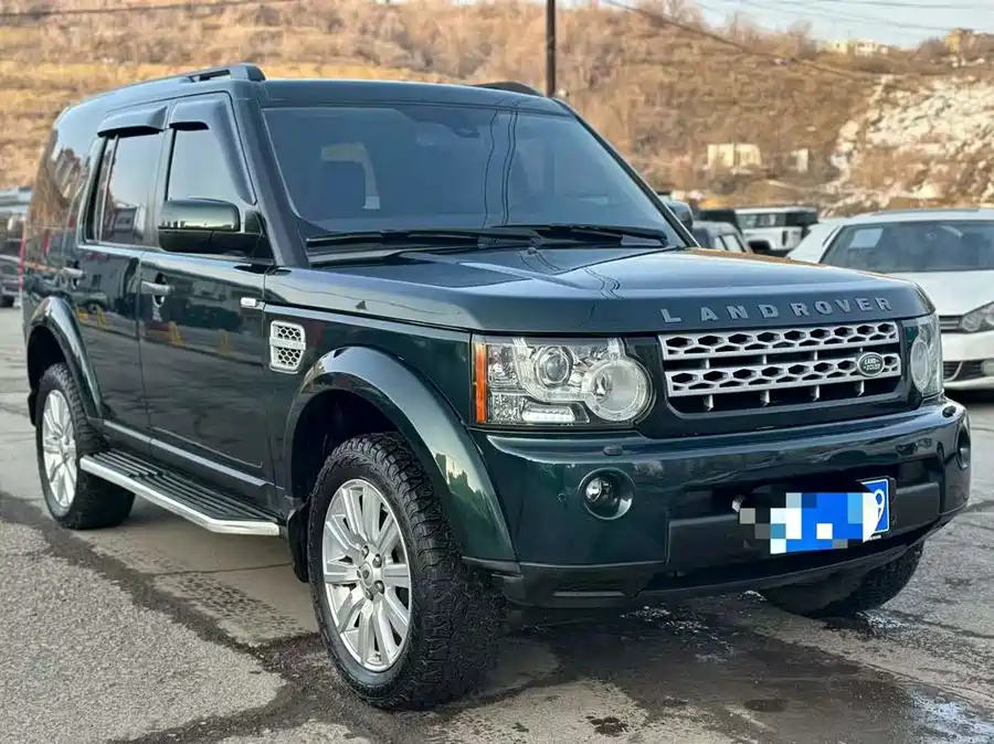 Land Rover finds