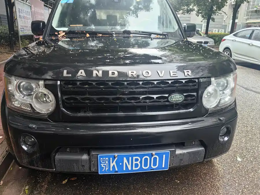 Land Rover finds