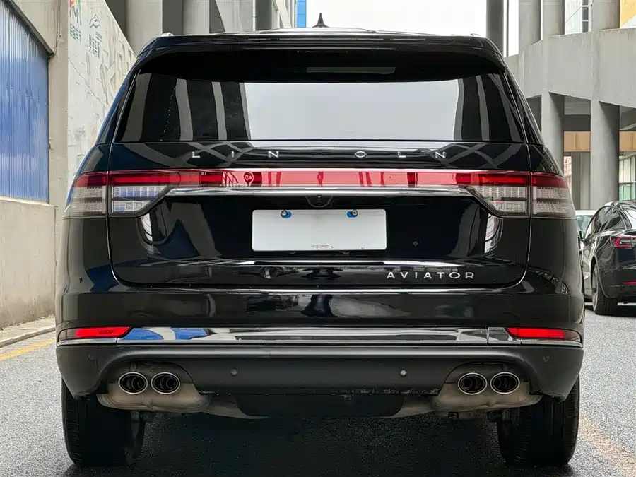 Lincoln Aviator