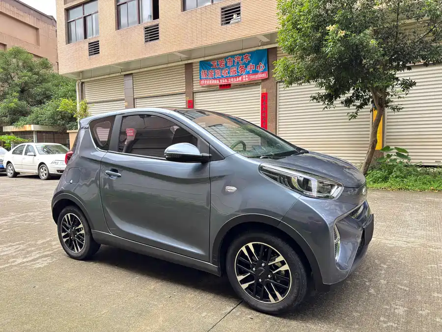 Chery QQ small ant