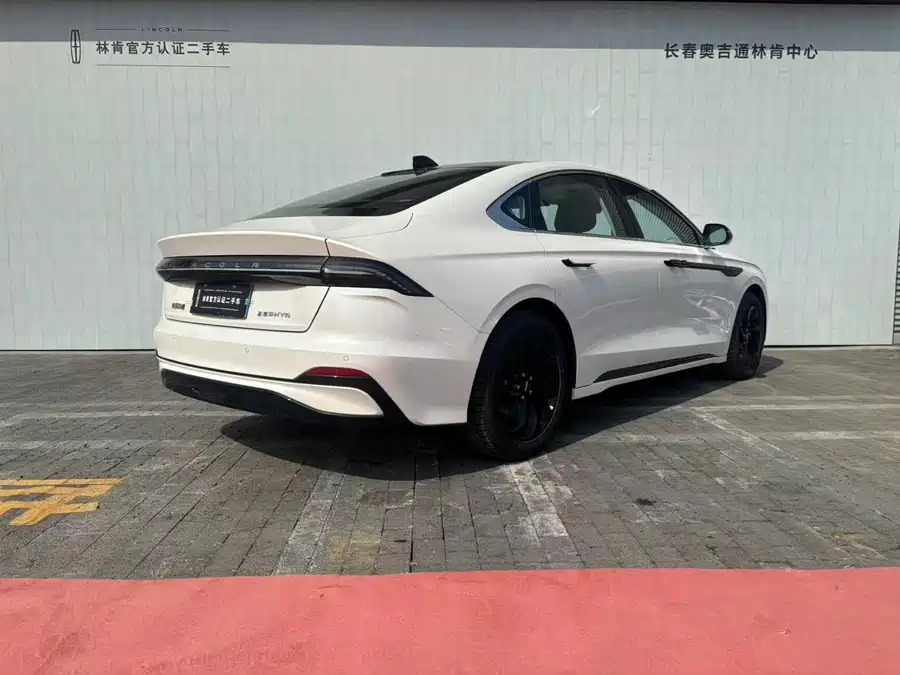 Lincoln Z