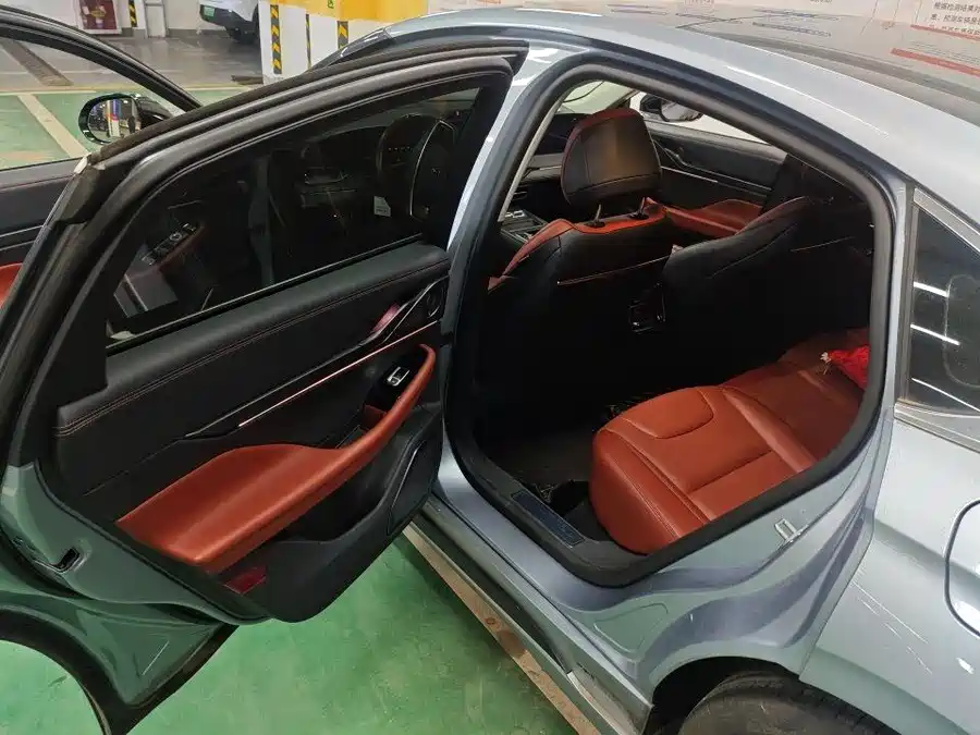 Lincoln Z
