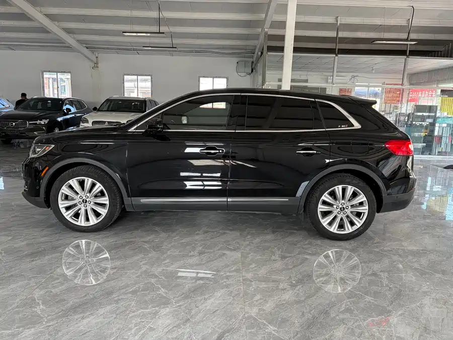 Lincoln MKX