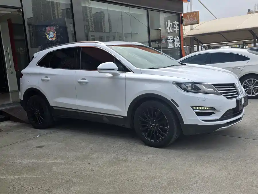 Lincoln MKC