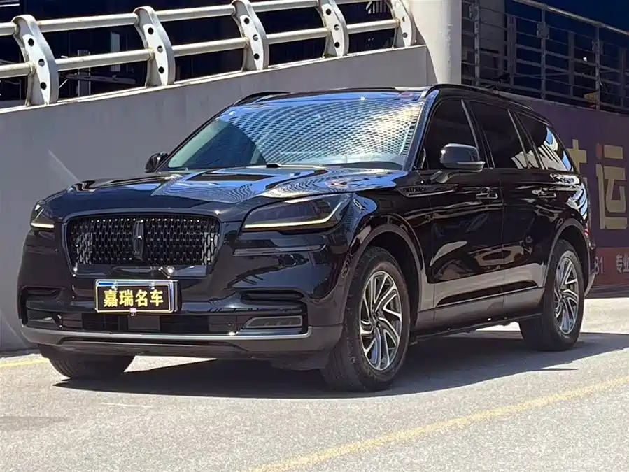 Lincoln Aviator