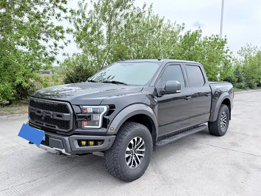 Ford F-150 Raptor