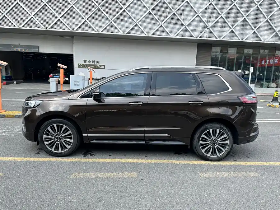 Ford Edge