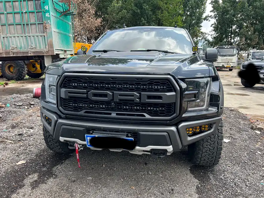 Ford F-150 Raptor