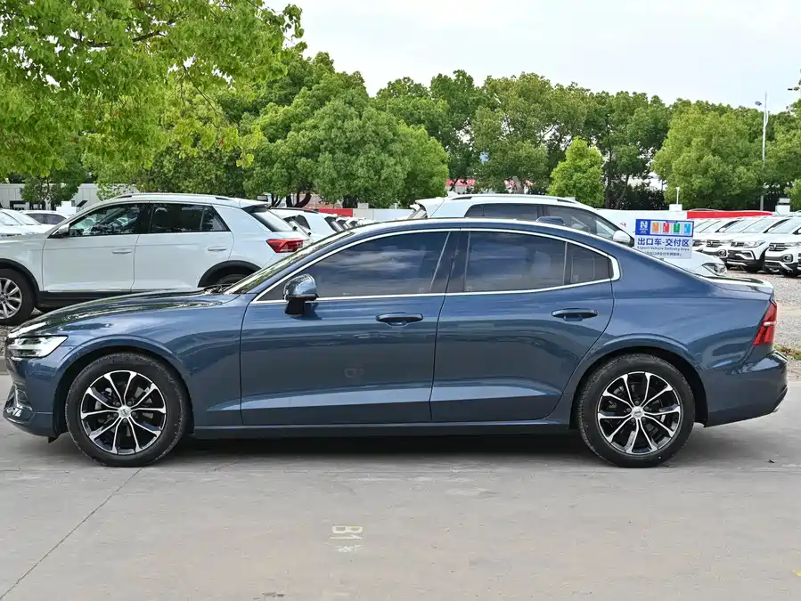 Volvo S60