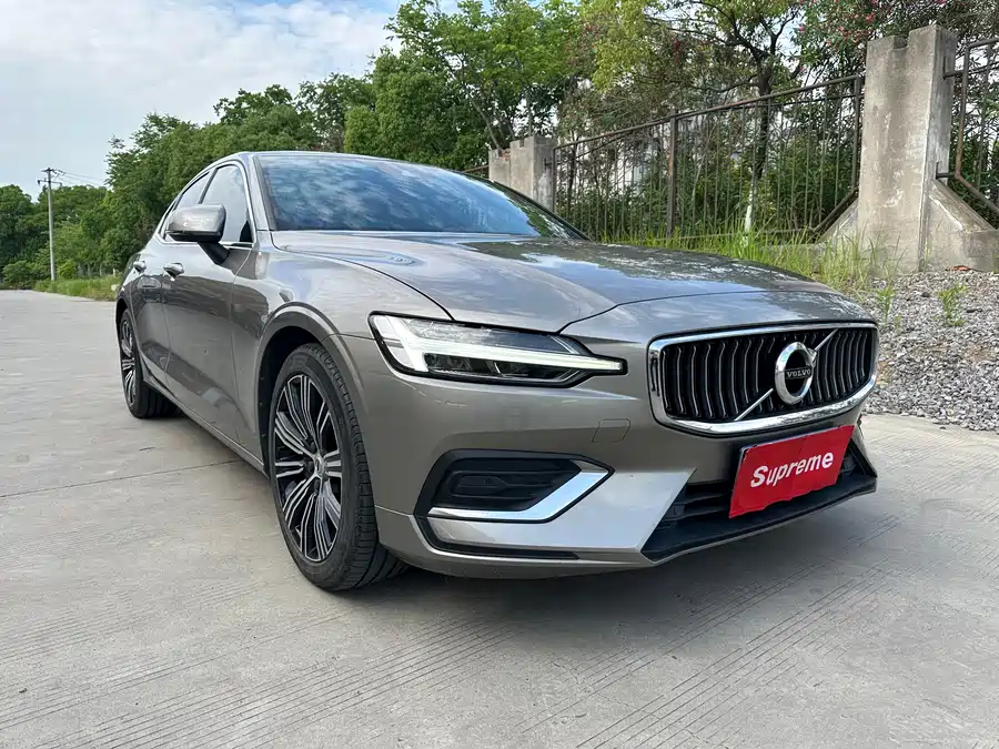 Volvo S60