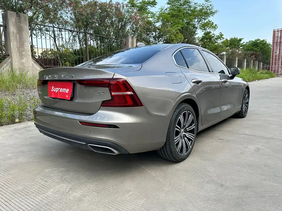 Volvo S60