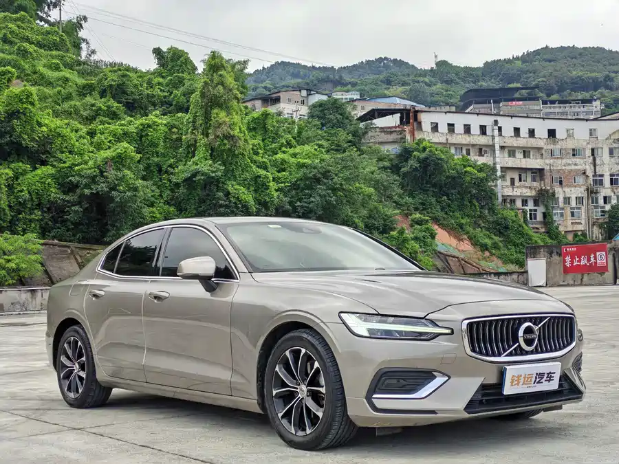 Volvo S60