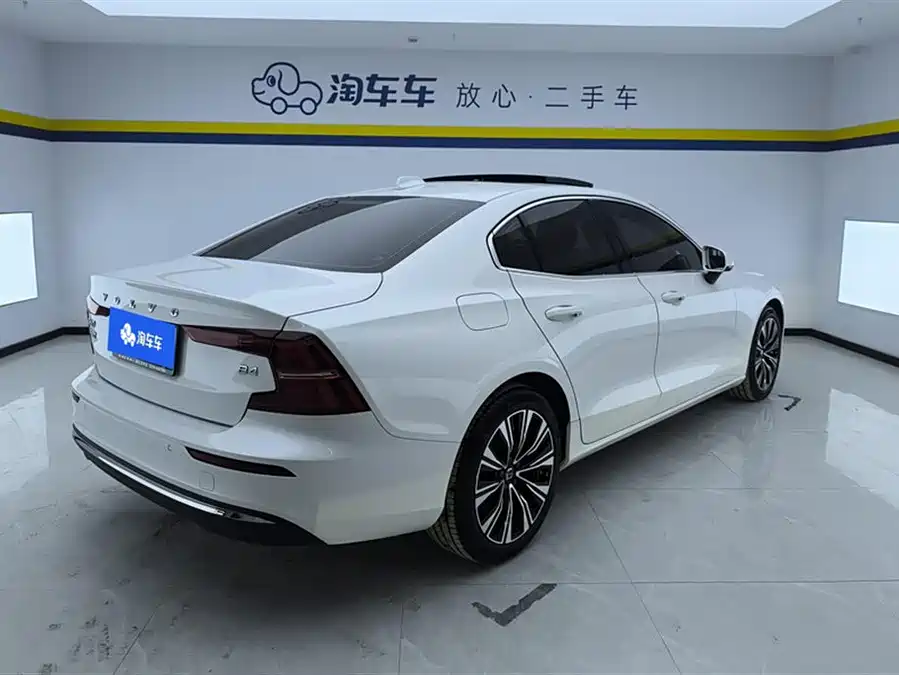 Volvo S60