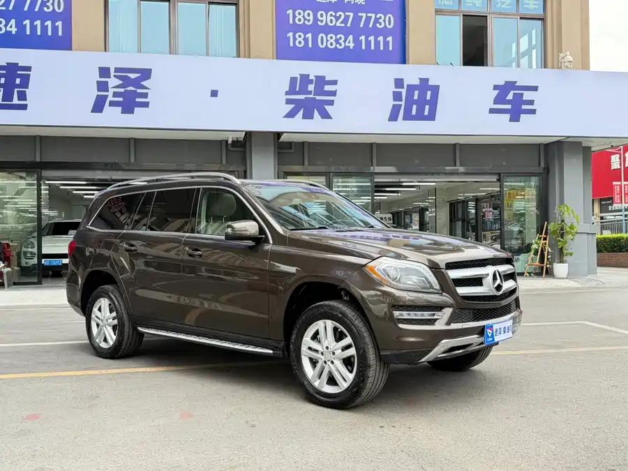 Mercedes Benz GL-Class