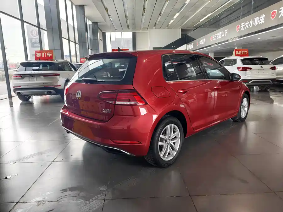 Volkswagen golf