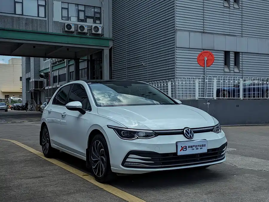 Volkswagen golf