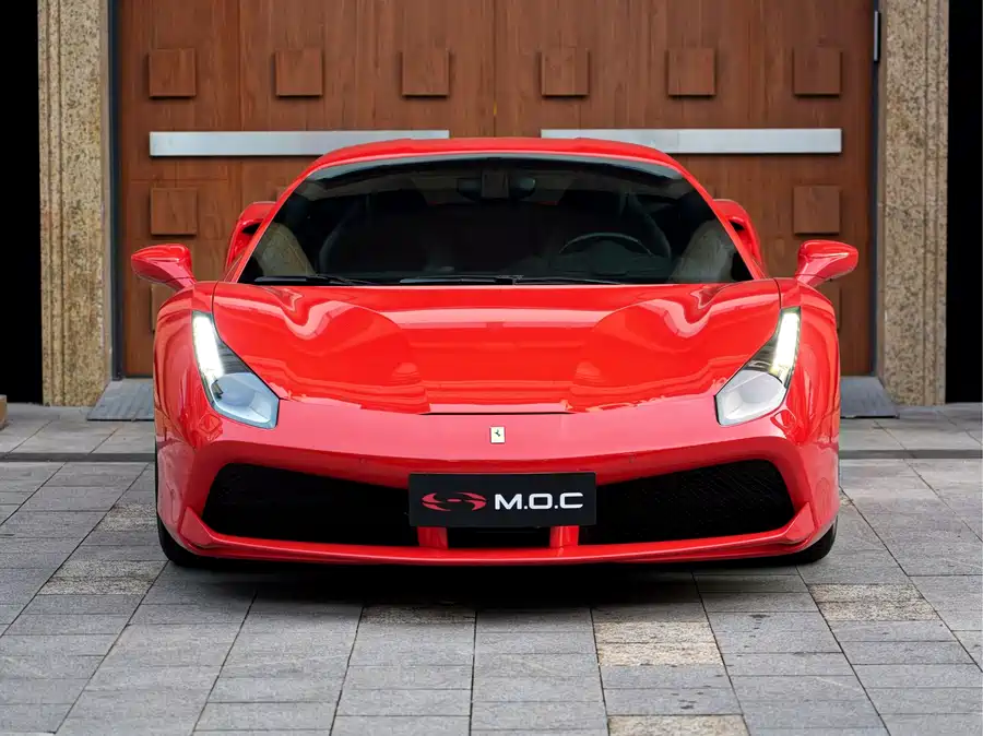 Ferrari 488