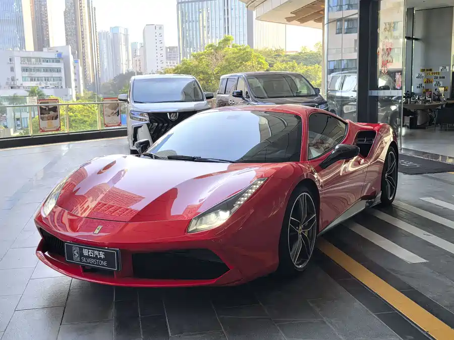 Ferrari 488