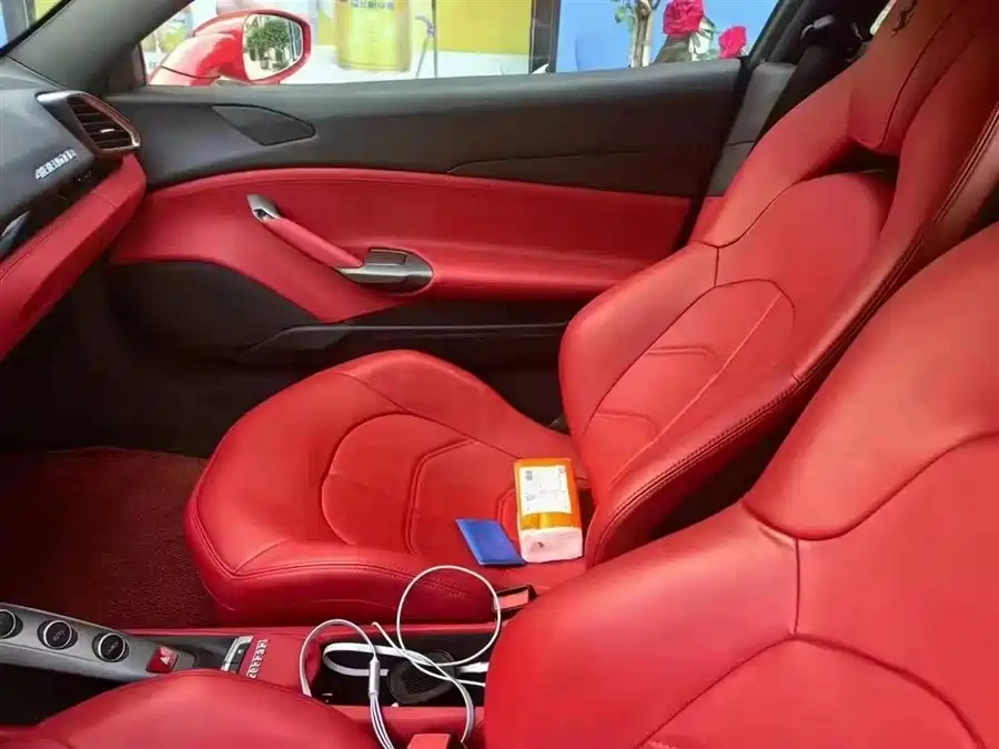 Ferrari 488