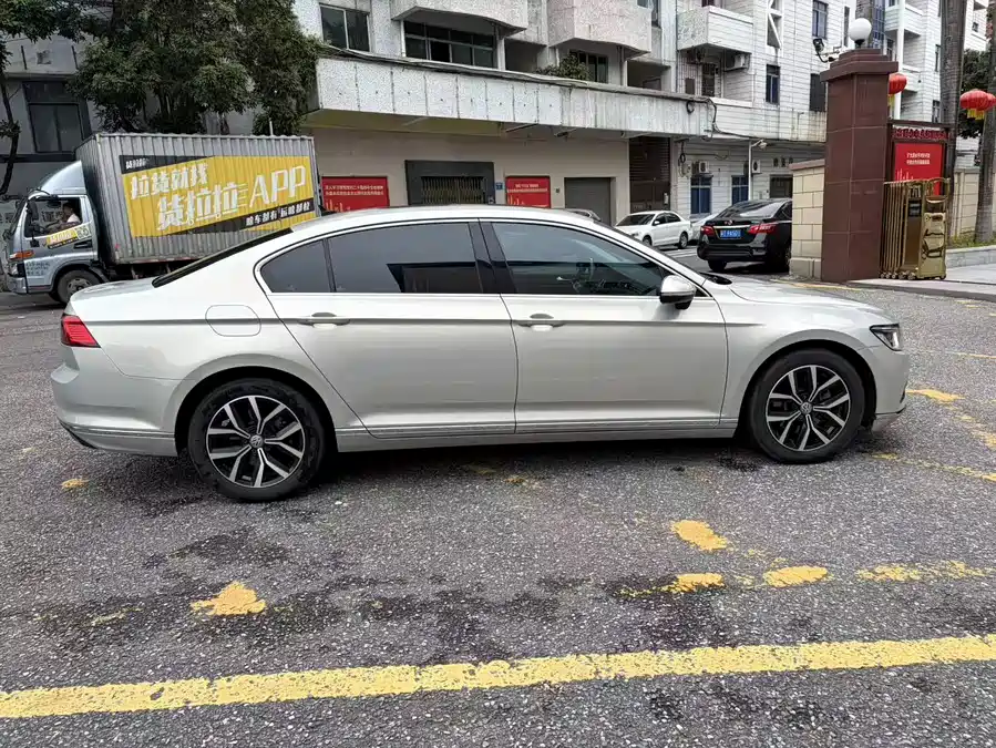 Volkswagen Magotan