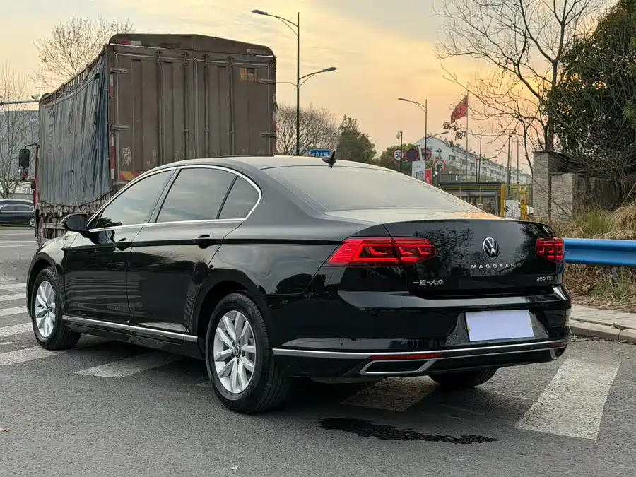 Volkswagen Magotan