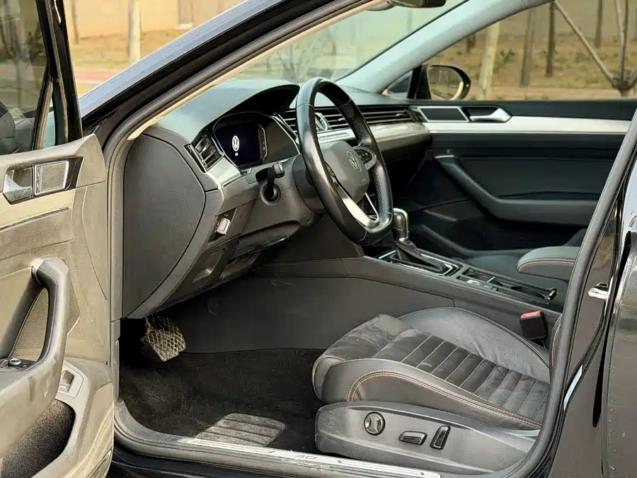 Volkswagen Magotan
