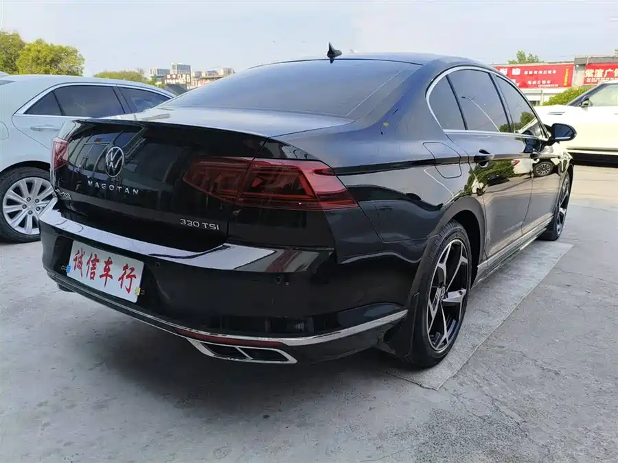 Volkswagen Magotan