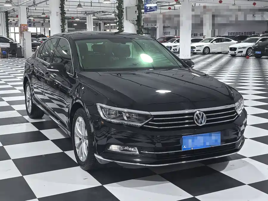 Volkswagen Magotan
