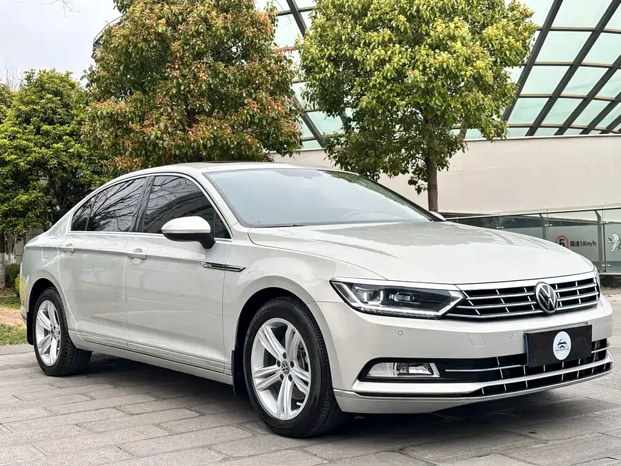 Volkswagen Magotan