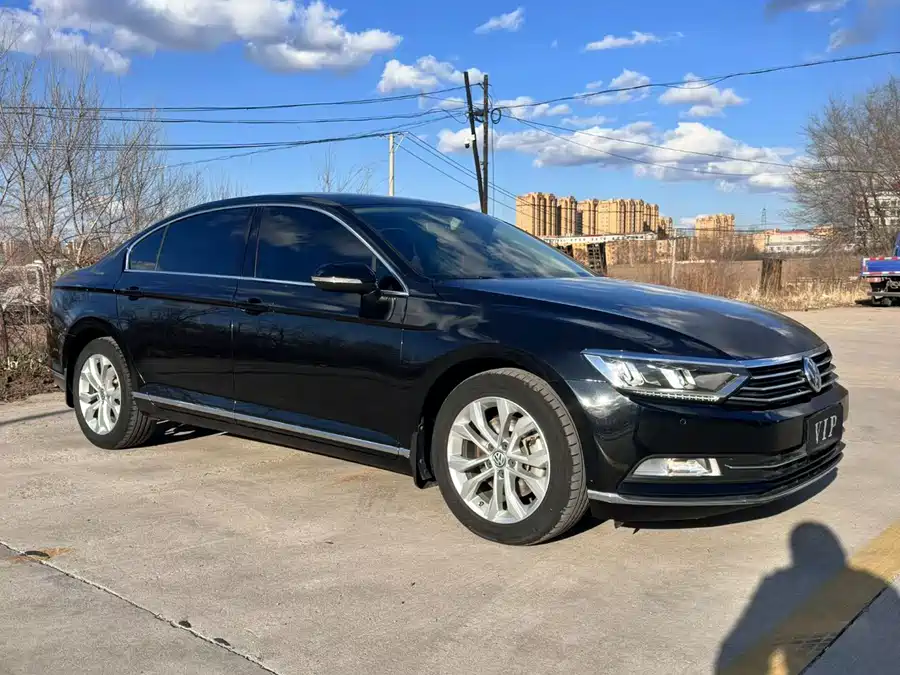 Volkswagen Magotan