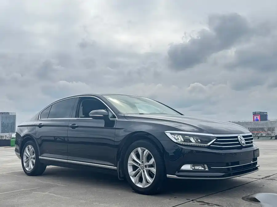 Volkswagen Magotan