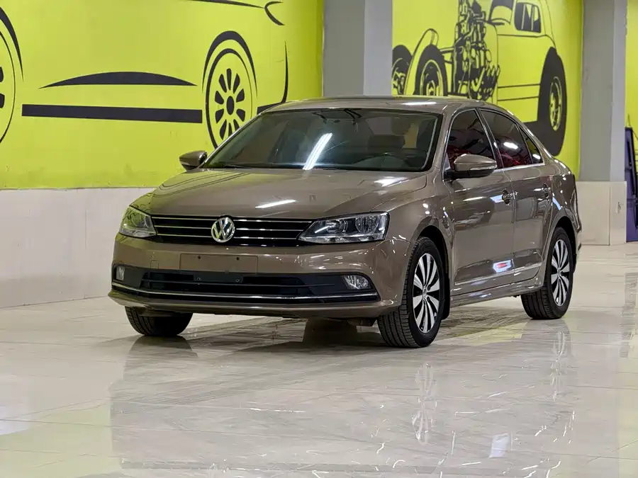 Volkswagen Sagitar
