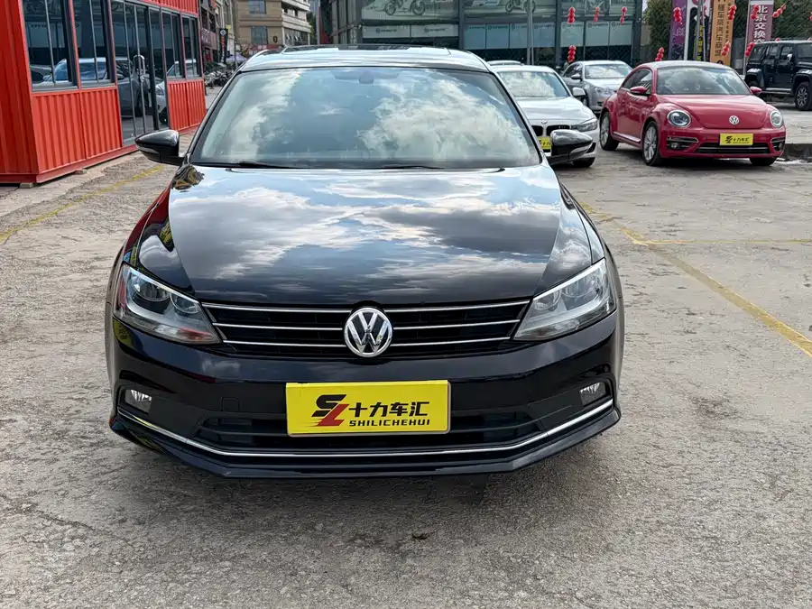 Volkswagen Sagitar