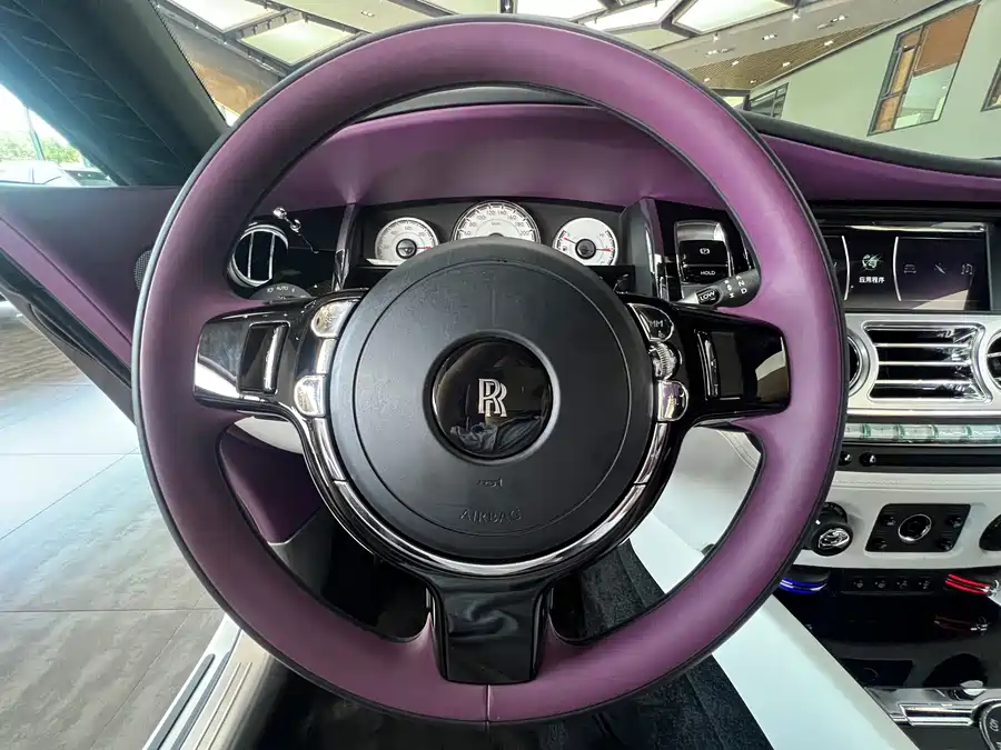 Rolls-Royce Phantom