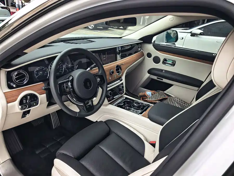Rolls-Royce Ghost