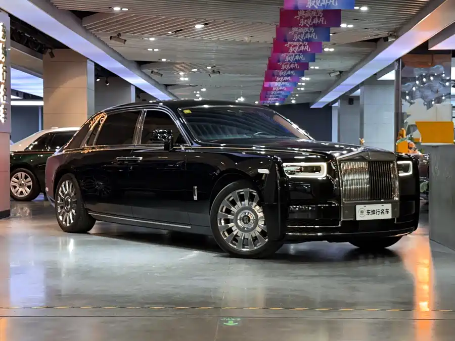 Rolls-Royce Phantom