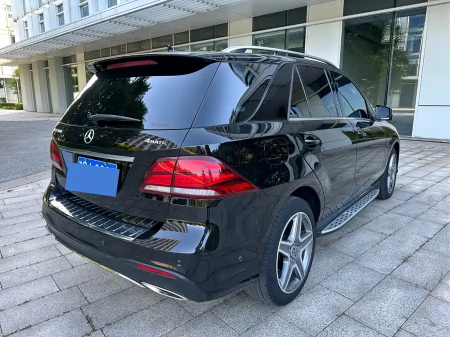 Mercedes Benz GLE (Imported)