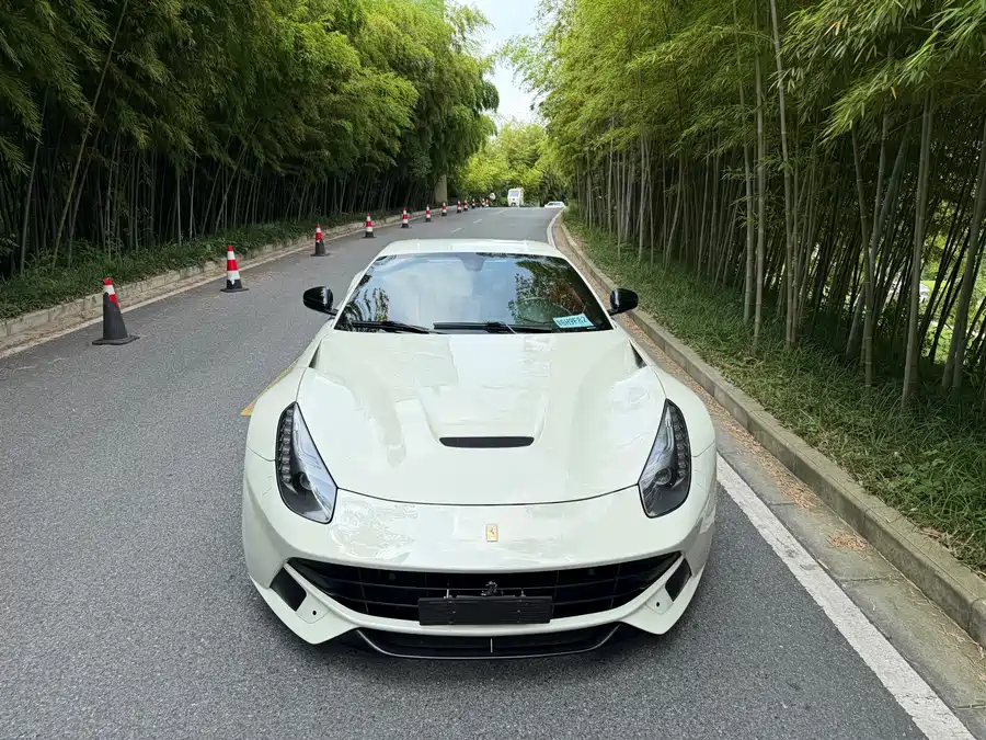 Ferrari F12berlinetta